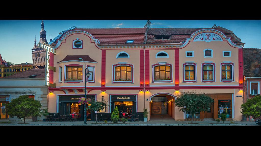 Hotel Bulevard Sighişoara Esterno foto